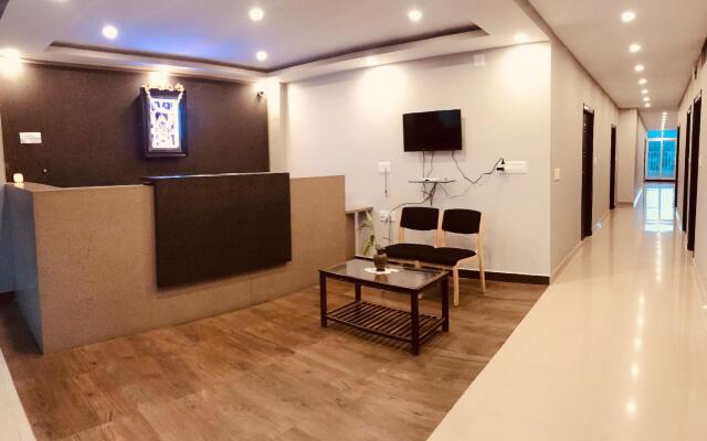 Sharada Residency - Hostel