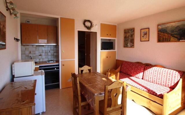 Appartement Auris, 1 pièce, 4 personnes - FR-1-297-25