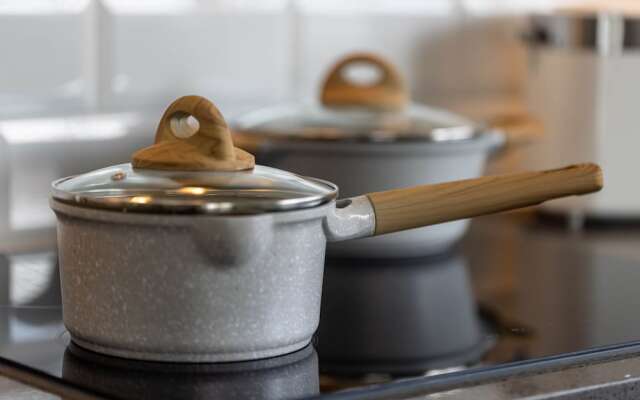 Modern 3 Bedroom Pool Villa MS24