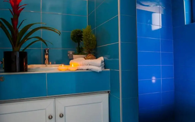 Nautilus Dome Suites & Apartments