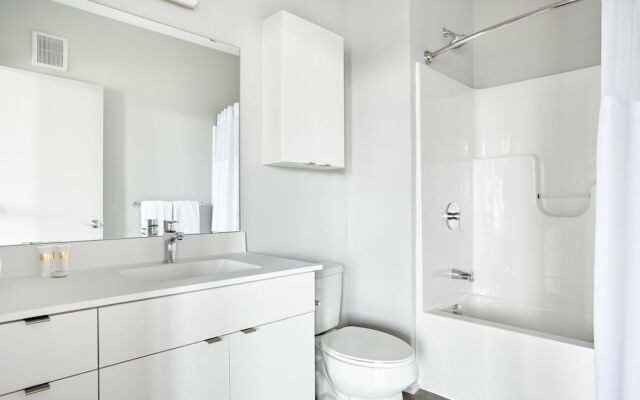 Sonder — Luna Apartments