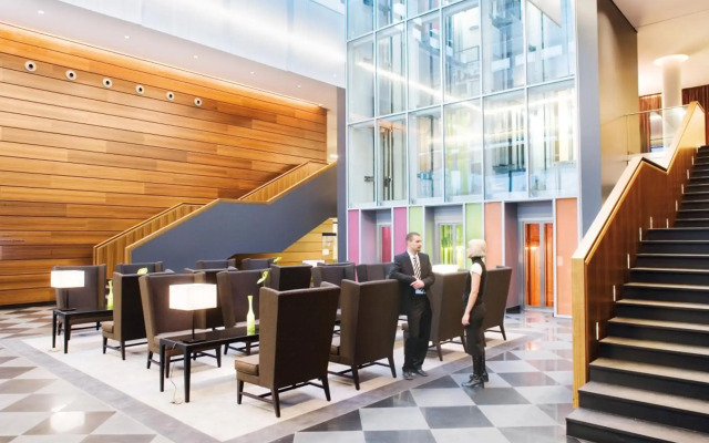 Mövenpick Hotel Stuttgart Airport