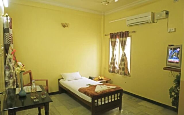 Hotel Ganga Palace