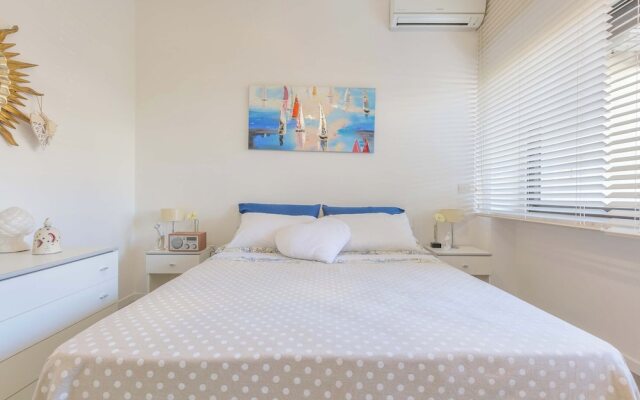 3400 Suite Mon Amour by Barbarhouse