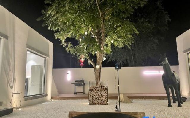 HHHO Tree House B&B (Badaling Water Gate Great Wall Branch)