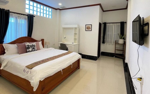 Vanida Hotel