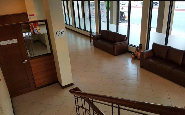 Governor Forbes Inn - Manila City Center
