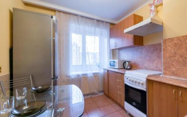 Апартаменты на Комендантском 25