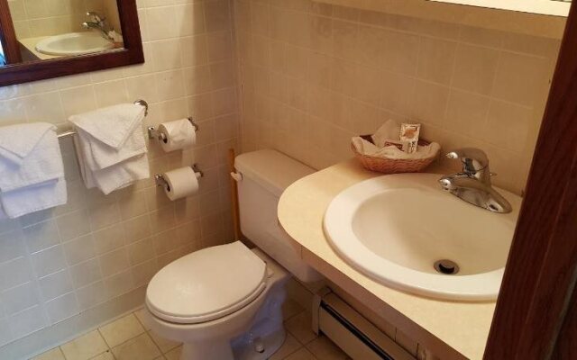 Budget Host Inn