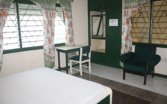 Godville Guest House