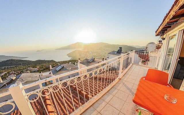 Villa Kaktus by Lycia Collections