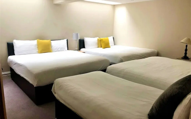 iStay Liverpool 1 Water Street Apartments