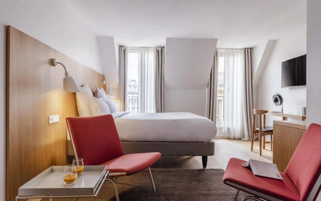 9Hotel Republique