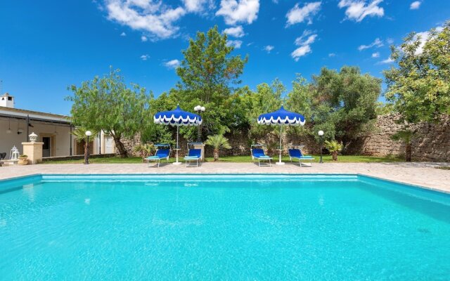 1966 Villa Medici Alla Macchia by Perle di Puglia