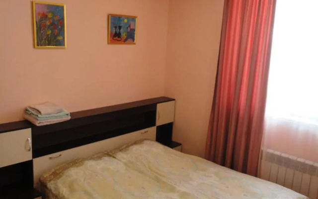 Like Home Guesthouse