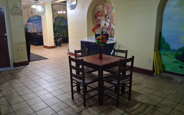 Hotel O Colonial Inn Brownsville Tx