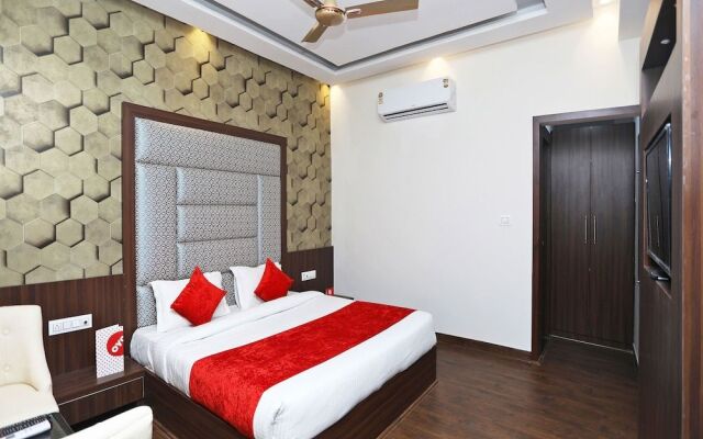 OYO 2616 Hotel Golden Sand