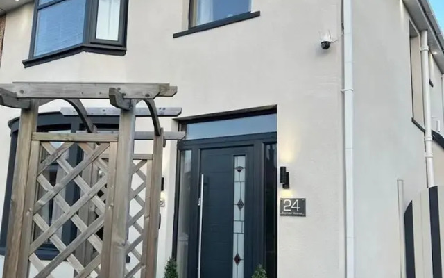 Luxury Seymour House With Spa, Gym & Lake District