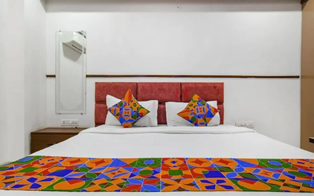 Fabhotel Elite Residency