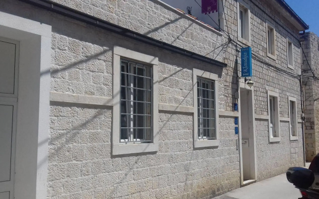 House Klaudija