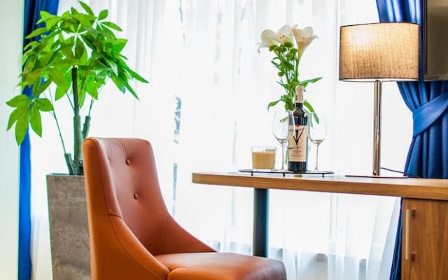 Nomad Luxury Suites