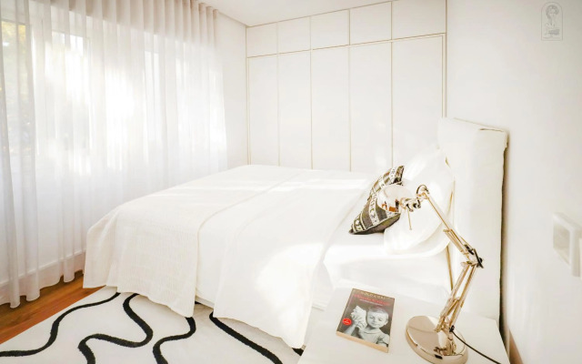 Santa Joana Residence with Garden and heated pool