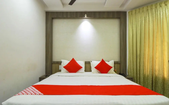 OYO 28567 Krishna Holiday Village