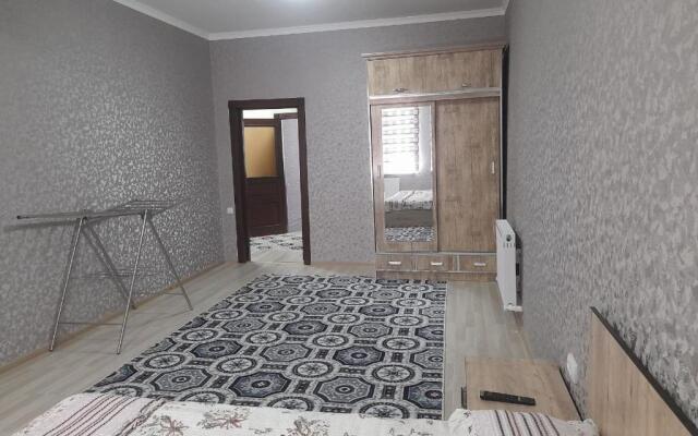 Уютная 2-х комнатная квартира 82м2 в Центре города!