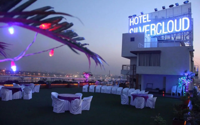 Silver Cloud Hotel & Banquets Ahmedabad