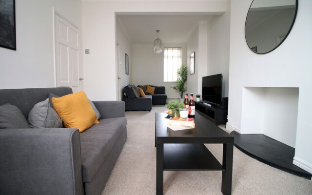 Mawr Terrace by Tŷ SA -NEW sleeps 8
