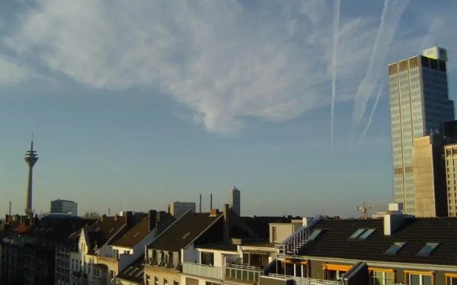 Apartments Atomis Hotel Düsseldorf City