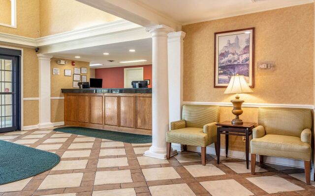 Quality Inn Rome South