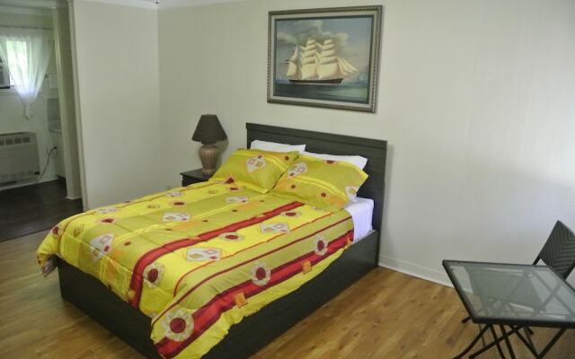 Gold Pine Inn Motel