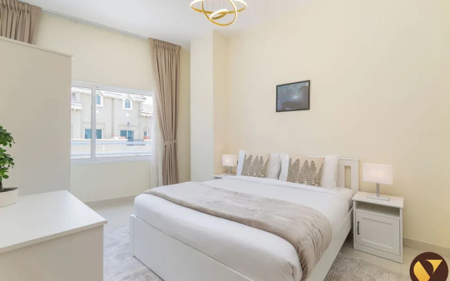 Spacious Pulse Smart Residence JVC