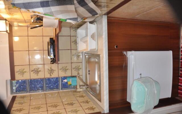 Casa Lela 3...Hydra