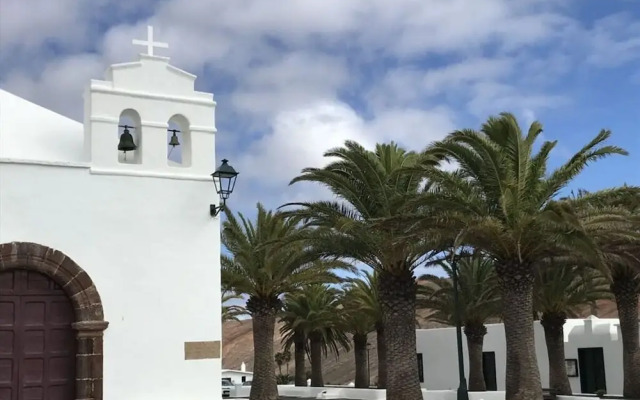 Mesmerising Apartment in Playa Blanca