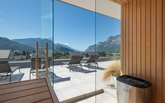 Hoody Active & Happiness Hotel