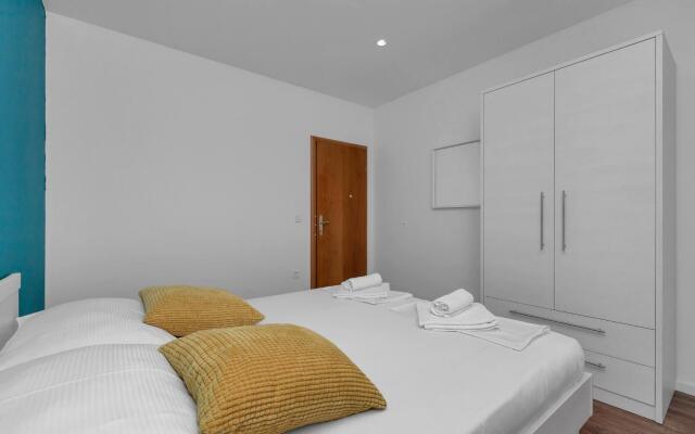 Prgo - Close to Center & Parking - A