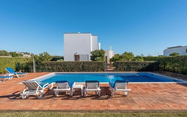 Caixinha 2 GM in Albufeira