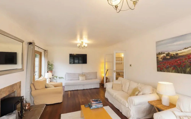 The Dormers - Amazing Views & Space