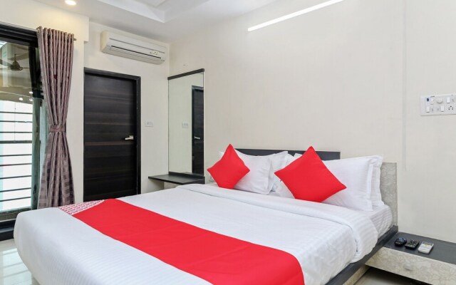 OYO 27601 Zaika Orchid Apartments