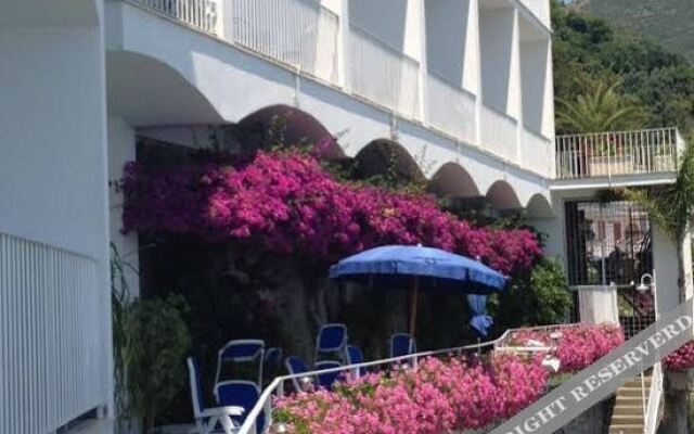 Hotel Voce Del Mare