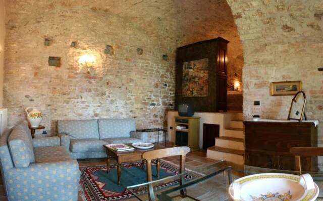 Le Logge di Silvignano Historic House