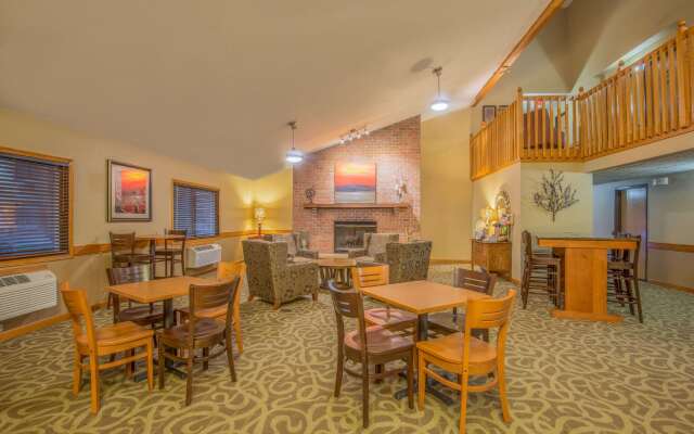 AmericInn by Wyndham Ames