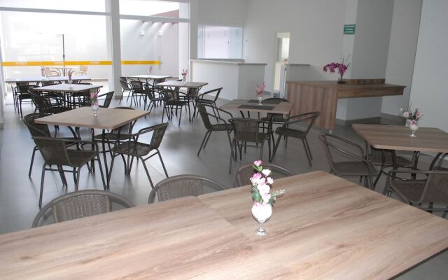 Everest Flat Service - JC Temporada