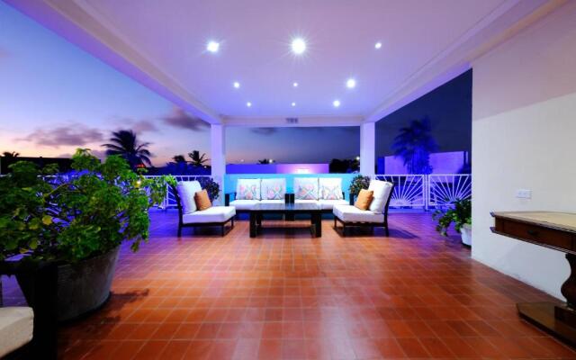 Victoria City Hotel