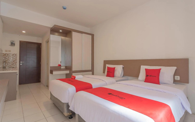RedDoorz Apartment @ Emerald Towers Bandung – Guest Rooms – Bandung