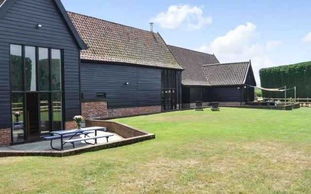 Clamp Farm Barn