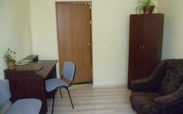Vitan Hotel