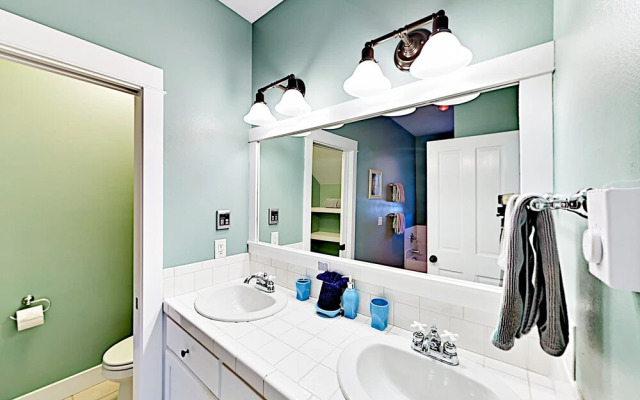 Coastal Gem - 3 Br Home